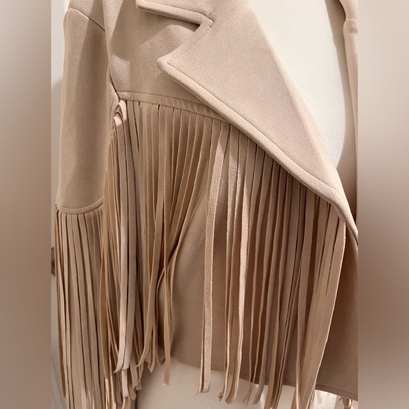 Cream Faux-Suede Fringe Jacket Size S - Picture 5 of 6